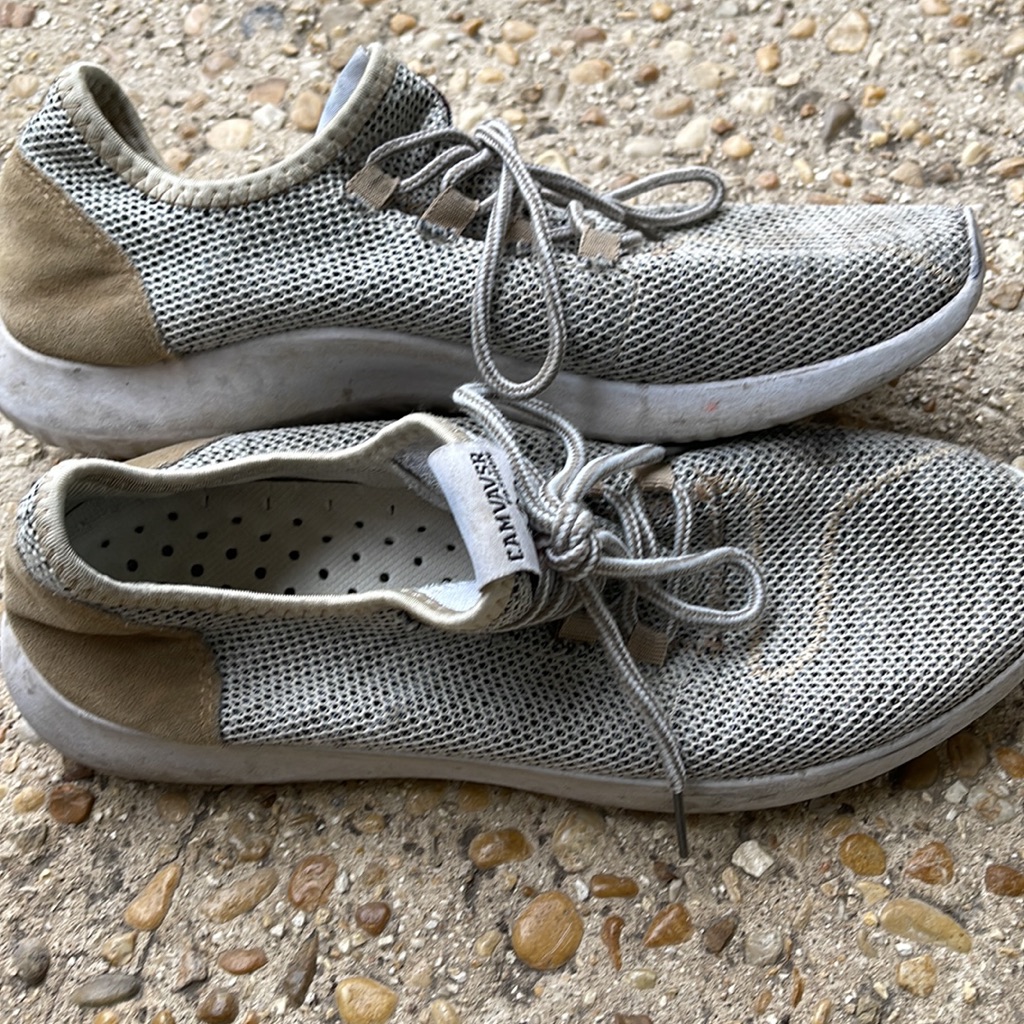 Camvavsr Brand Tenis Shoes Size 44 Woman